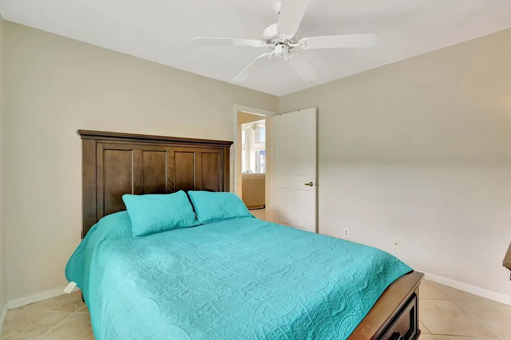 1651 Lakefield N Court Wellington FL 33414