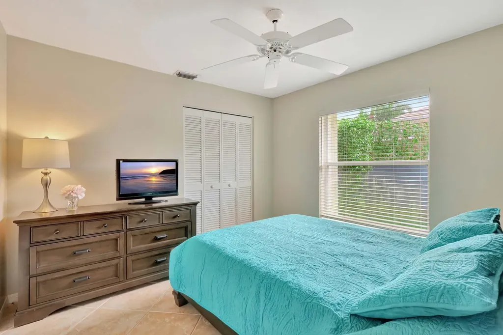 1651 Lakefield N Court Wellington FL 33414