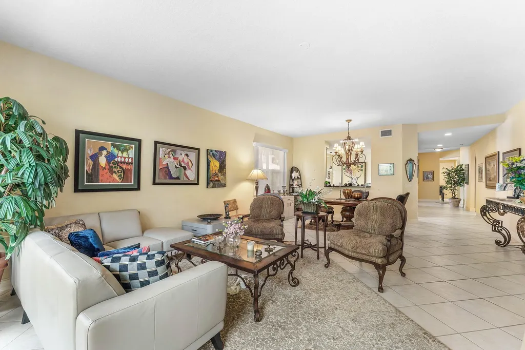 6166 Island Walk Boca Raton FL 33496