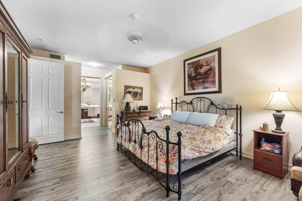 6166 Island Walk Boca Raton FL 33496