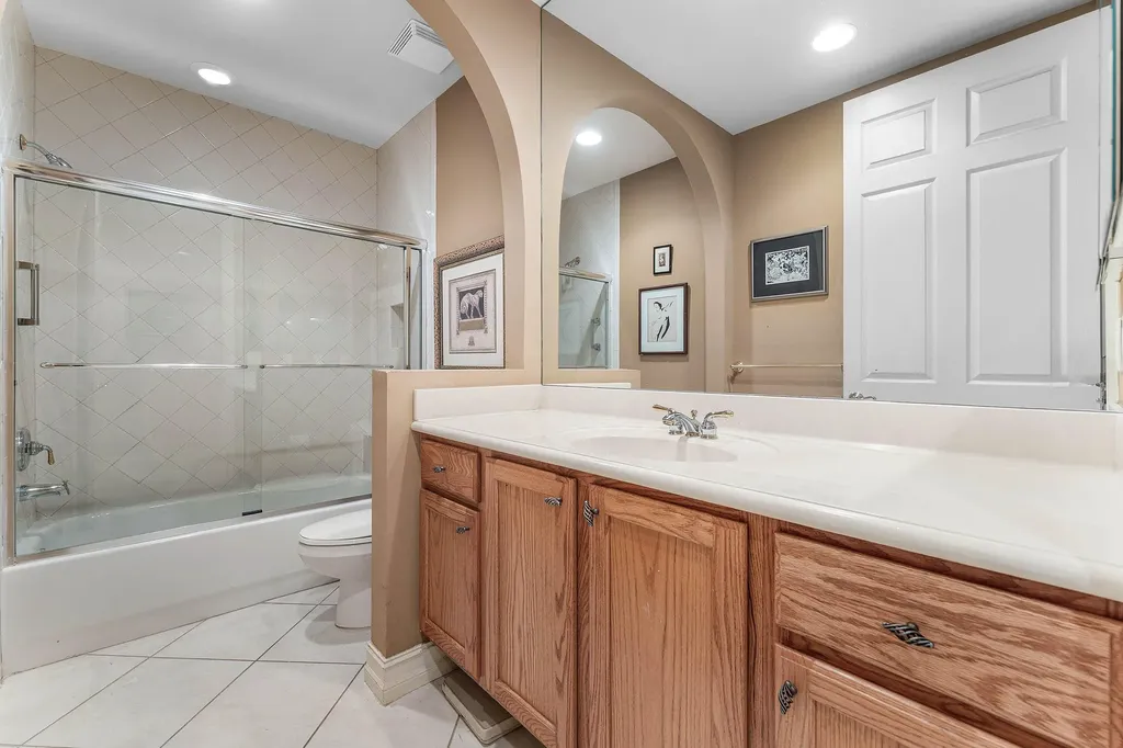 6166 Island Walk Boca Raton FL 33496