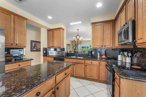 6166 Island Walk Boca Raton FL 33496