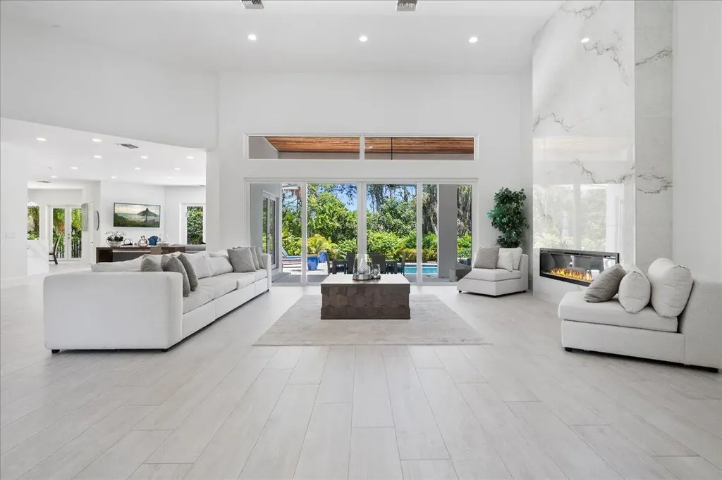 Wellington FL, 2313 Golf Brook Drive