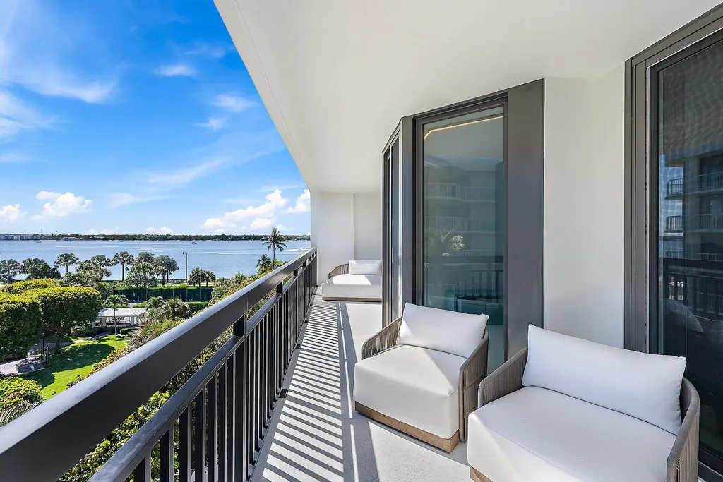 3140 S Ocean Boulevard Palm Beach FL 33480