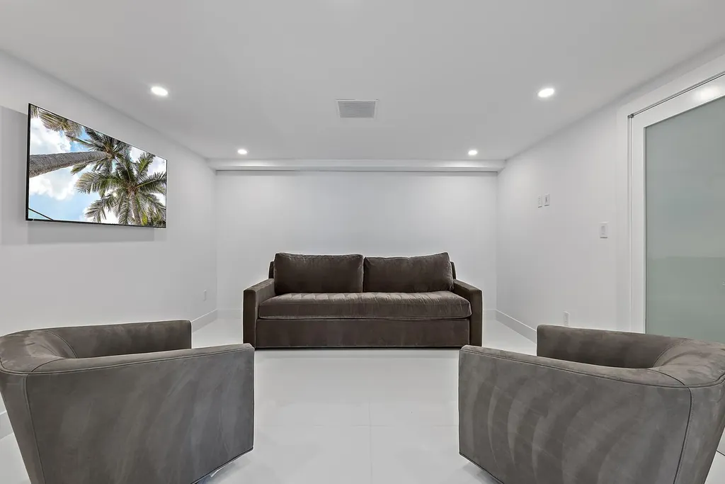 3140 S Ocean Boulevard Palm Beach FL 33480