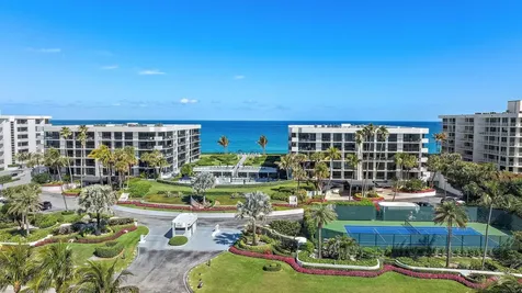 3140 S Ocean Boulevard Palm Beach FL 33480