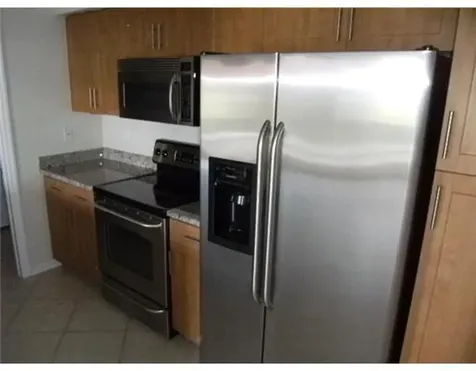 6529 Emerald Dunes Drive West Palm Beach FL 33411