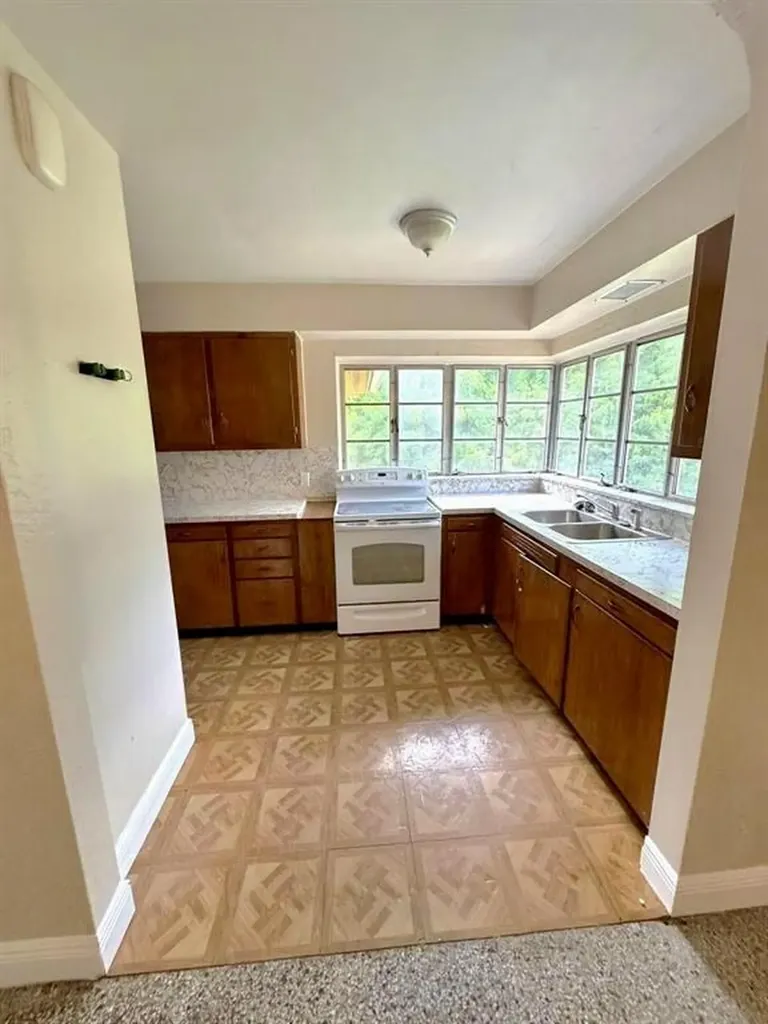 2531 Pierce Street Hollywood FL 33020