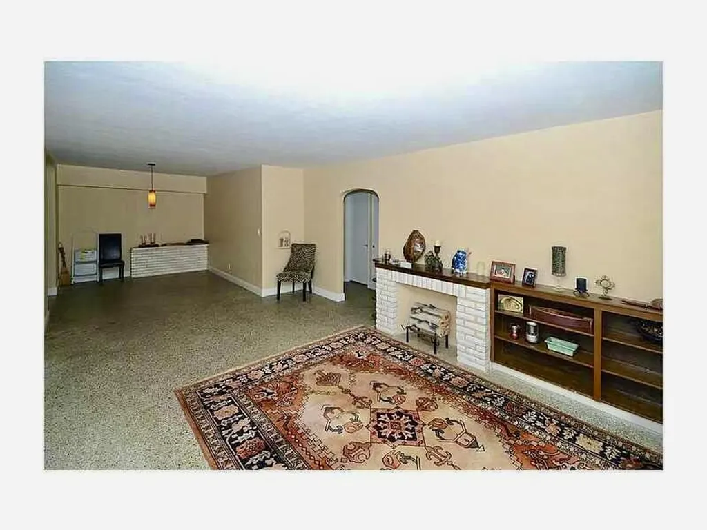2531 Pierce Street Hollywood FL 33020