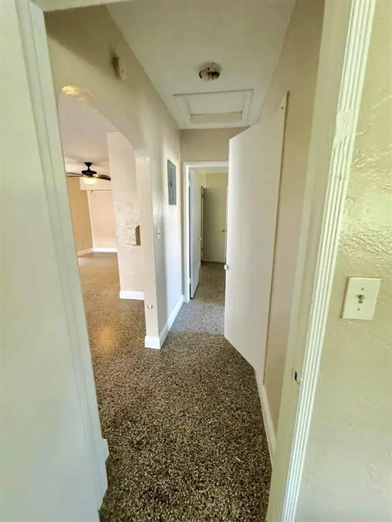 2531 Pierce Street Hollywood FL 33020