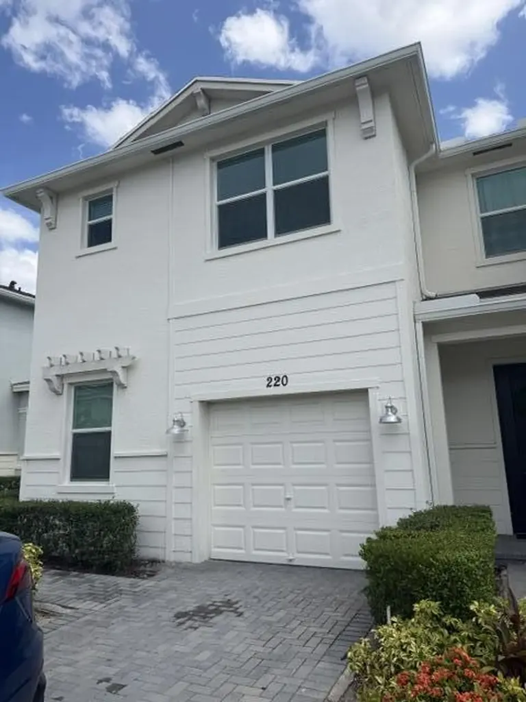 220 SE Woodbark Street Port St Lucie FL 34984