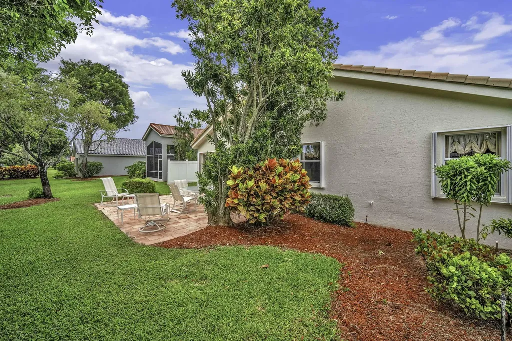 5707 Swaying Palm Lane Boynton Beach FL 33437