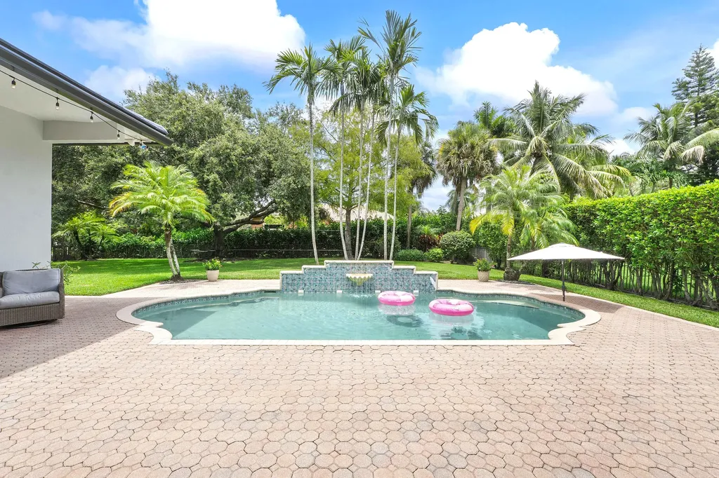 9317 NW 62nd Court Parkland FL 33067