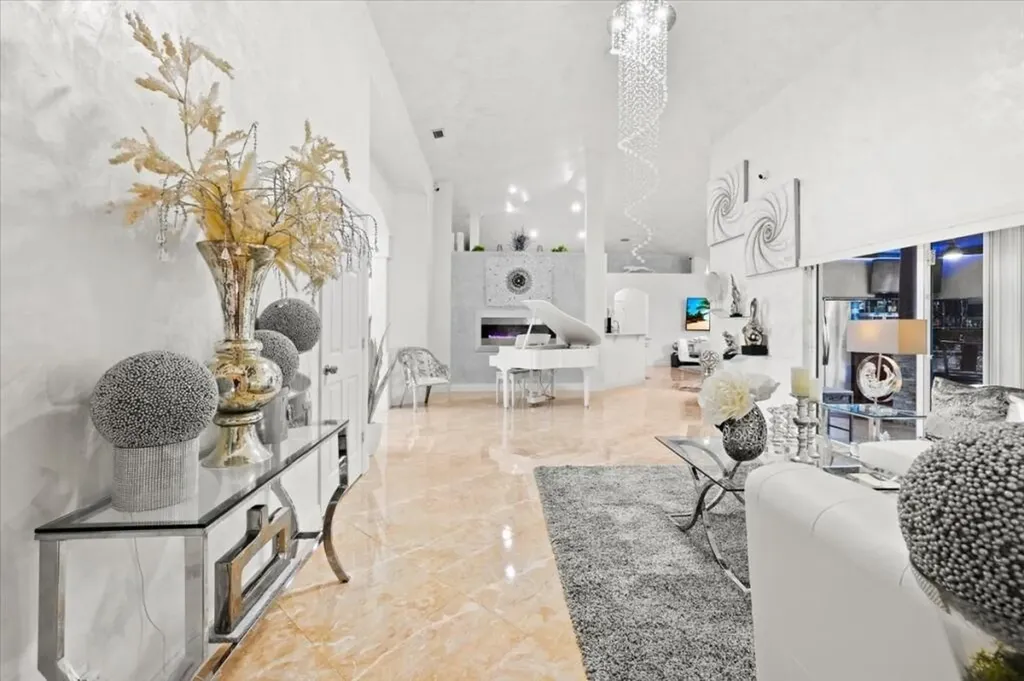 17433 Hamlin Boulevard Loxahatchee FL 33470