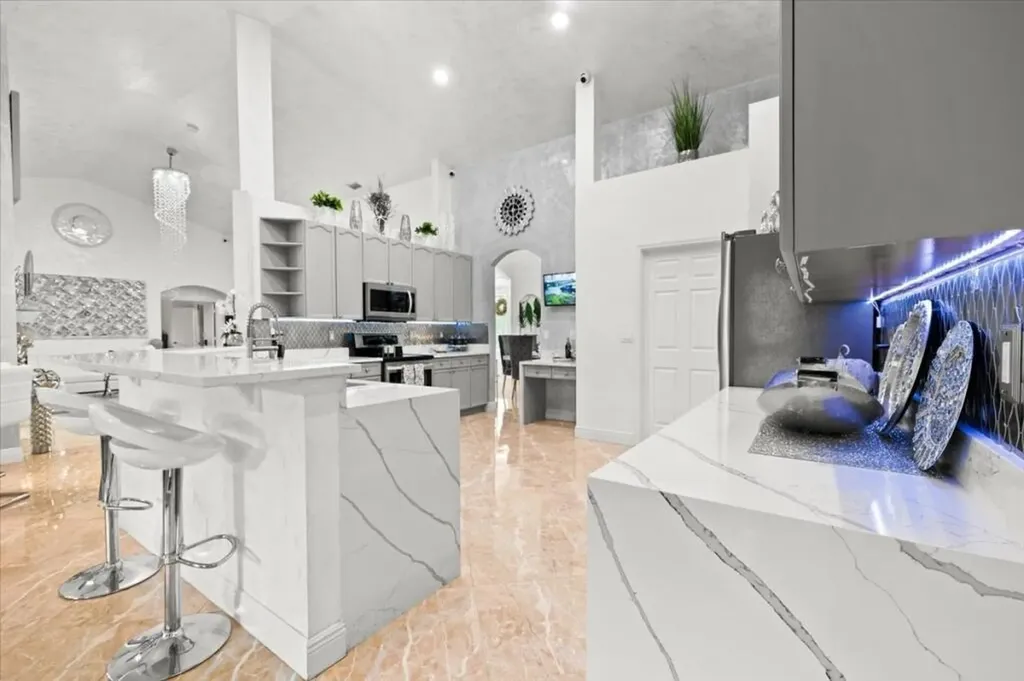 17433 Hamlin Boulevard Loxahatchee FL 33470