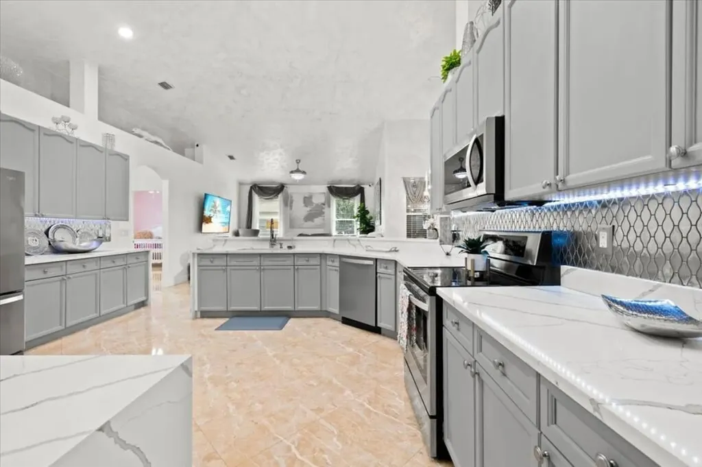 17433 Hamlin Boulevard Loxahatchee FL 33470