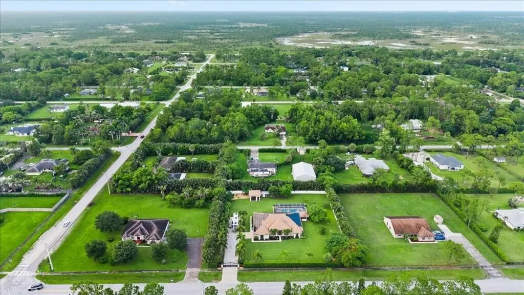17433 Hamlin Boulevard Loxahatchee FL 33470