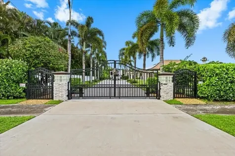 17433 Hamlin Boulevard Loxahatchee FL 33470