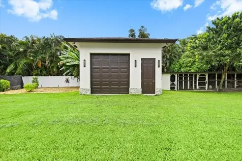 17433 Hamlin Boulevard Loxahatchee FL 33470