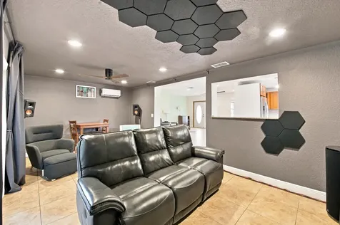 4930 SW 90th Way Cooper City FL 33328