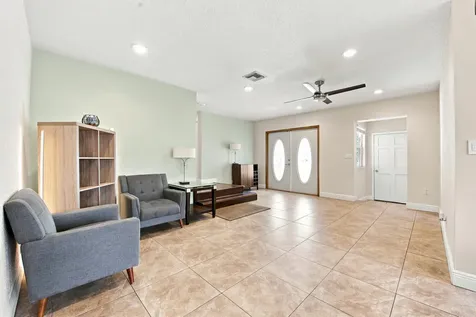 4930 SW 90th Way Cooper City FL 33328