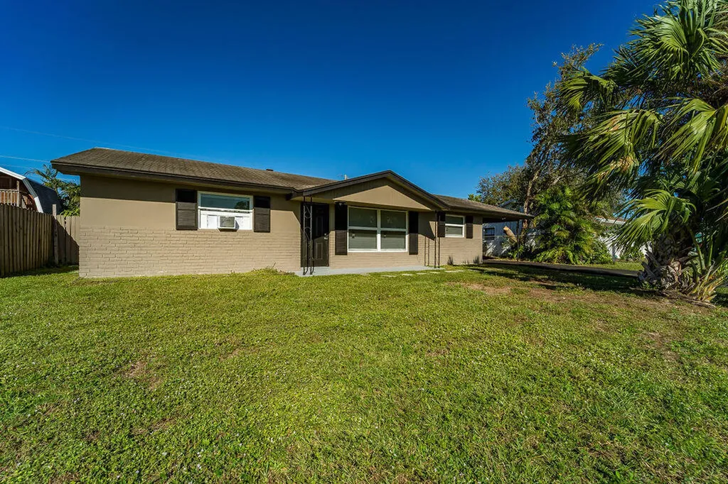 4317 Birdwood Street Palm Beach Gardens FL 33410