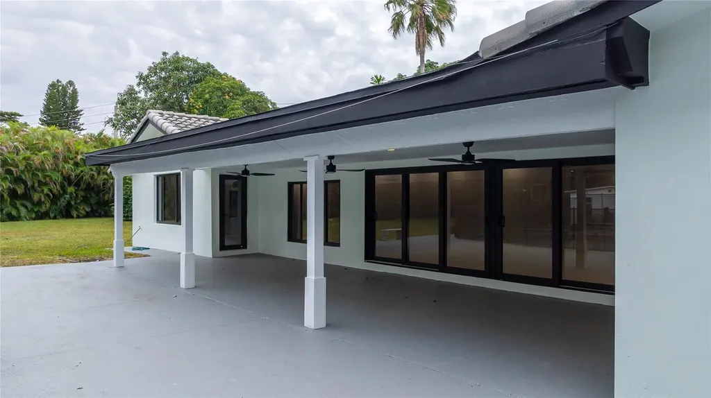 13401 SW 83rd Avenue Pinecrest FL 33156