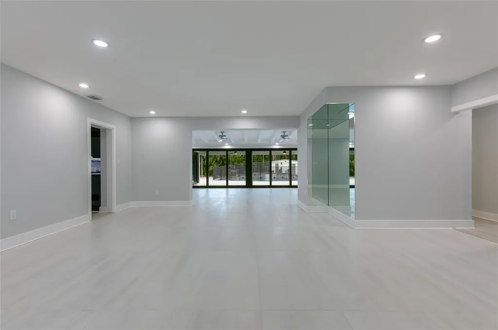13401 SW 83rd Avenue Pinecrest FL 33156