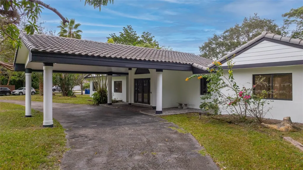 13401 SW 83rd Avenue Pinecrest FL 33156