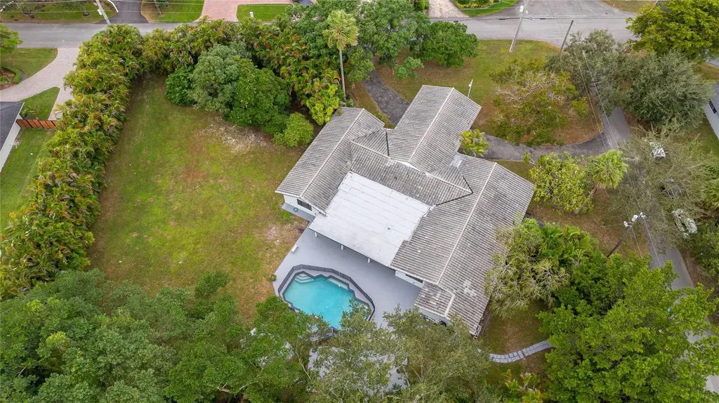 13401 SW 83rd Avenue Pinecrest FL 33156