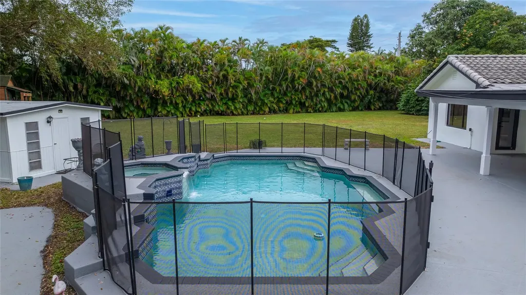 13401 SW 83rd Avenue Pinecrest FL 33156