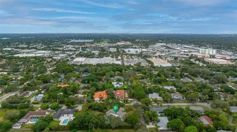 13401 SW 83rd Avenue Pinecrest FL 33156