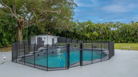 13401 SW 83rd Avenue Pinecrest FL 33156