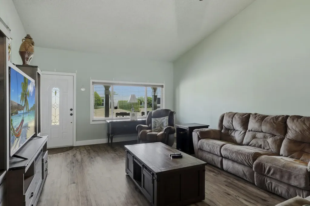 7779 Blairwood Circle N Lake Worth FL 33467