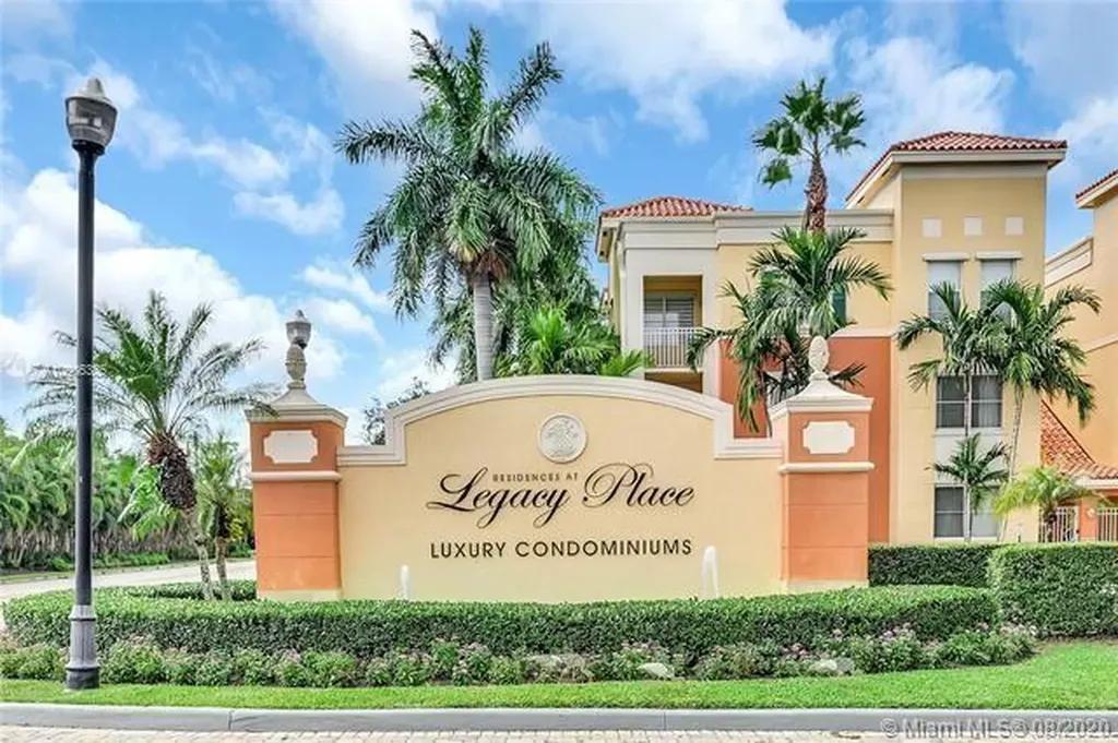 11023 Legacy Lane Palm Beach Gardens FL 33410