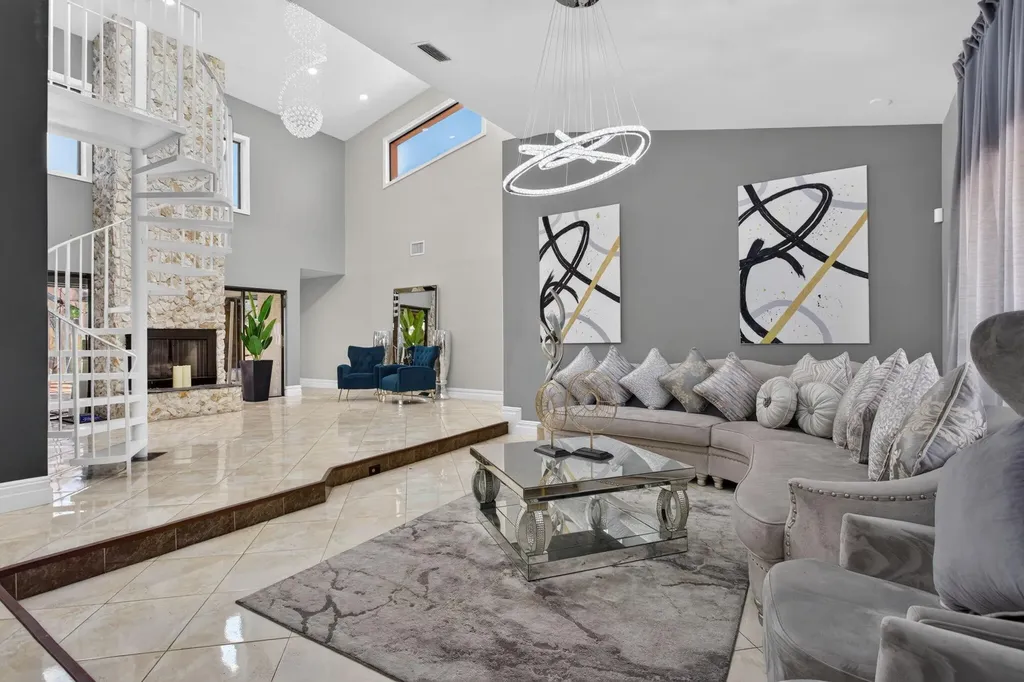 7355 NW 83rd Avenue Tamarac FL 33321