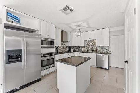728 NE 9th Avenue Boynton Beach FL 33435