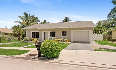 728 NE 9th Avenue Boynton Beach FL 33435