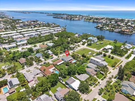 728 NE 9th Avenue Boynton Beach FL 33435
