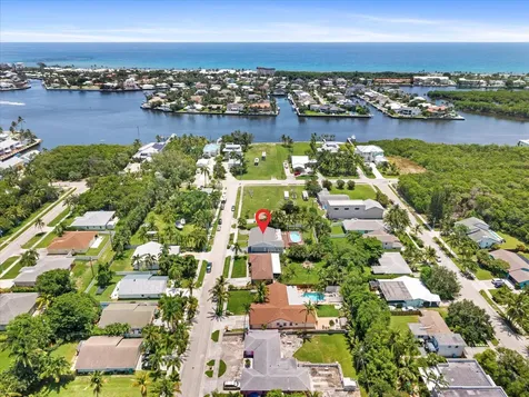 728 NE 9th Avenue Boynton Beach FL 33435