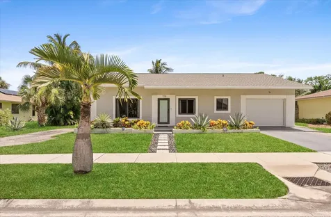 728 NE 9th Avenue Boynton Beach FL 33435