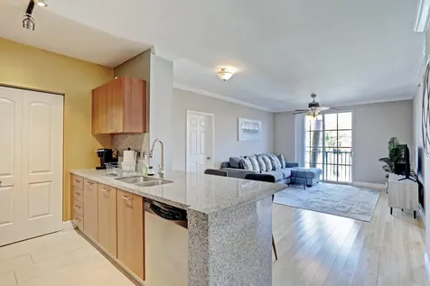 630 S Sapodilla Avenue S West Palm Beach FL 33401