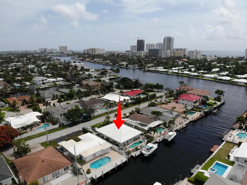 2712 SE 13th Court Pompano Beach FL 33062