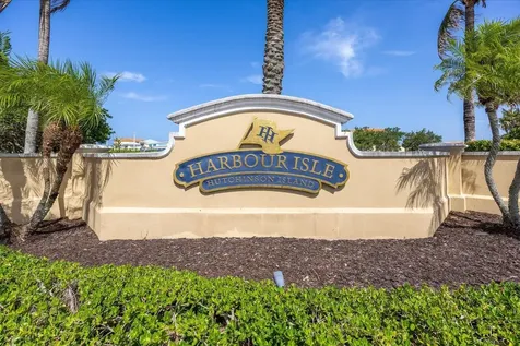 36 Harbour Isle Drive W Fort Pierce FL 34949