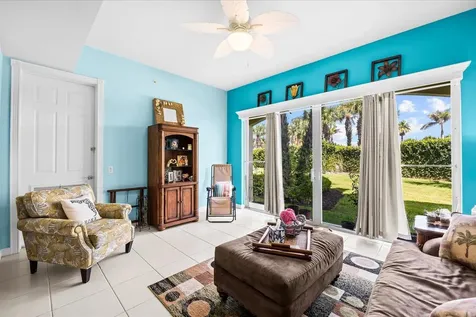 36 Harbour Isle Drive W Fort Pierce FL 34949