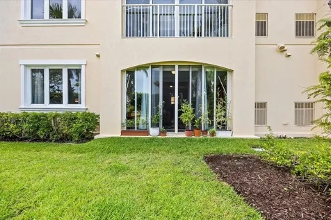 36 Harbour Isle Drive W Fort Pierce FL 34949