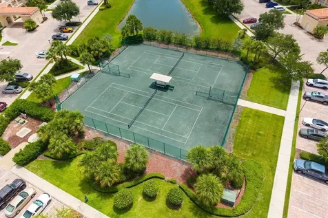 36 Harbour Isle Drive W Fort Pierce FL 34949