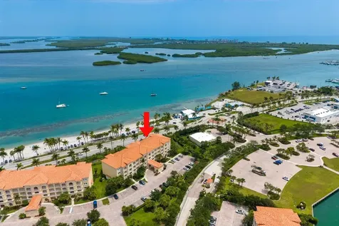 36 Harbour Isle Drive W Fort Pierce FL 34949