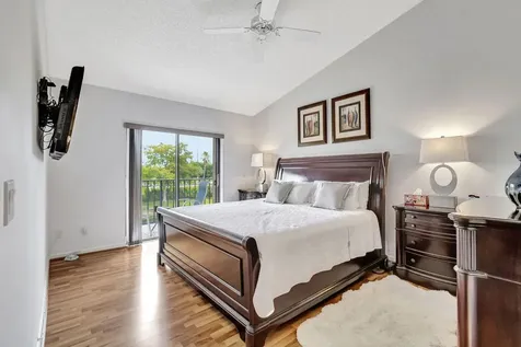 8320 Waterline Drive Boynton Beach FL 33472
