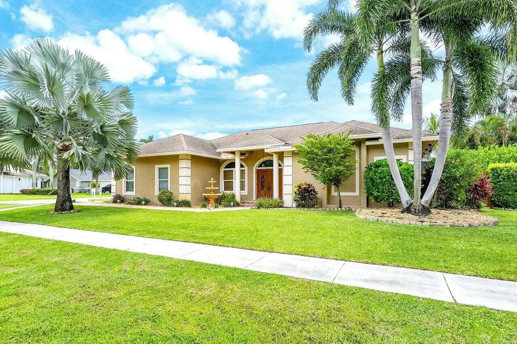 2665 Yarmouth Drive Wellington FL 33414